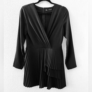 Zara Mini Front Pleated Jumper